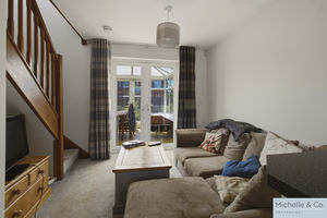 Living room- click for photo gallery